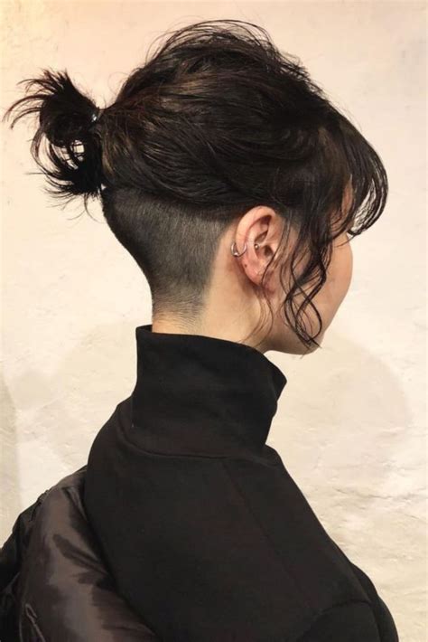 Undercut pour femme : 20 idées pour trouver l’inspiration